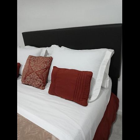 "Cozy Basement Retreat Just 40 Minutes To Nyc!" Apartment Irvington Ngoại thất bức ảnh