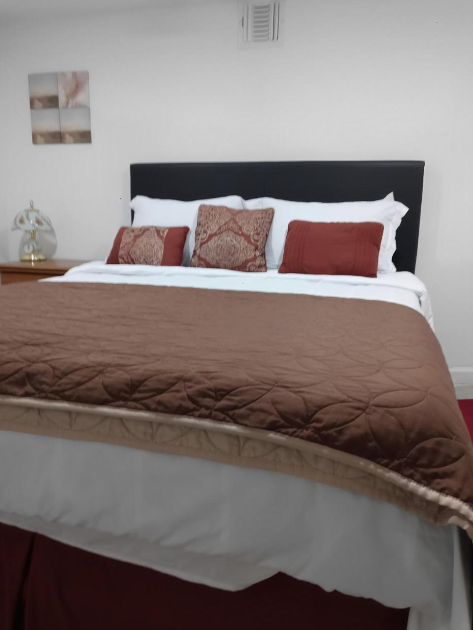 "Cozy Basement Retreat Just 40 Minutes To Nyc!" Apartment Irvington Ngoại thất bức ảnh